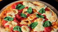 Classic Margherita Pizza Classic Margherita Pizza