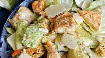 Grilled Chicken Caesar Salad with Yogurt Dressing Grilled Chicken Caesar Salad with Yogurt Dressing