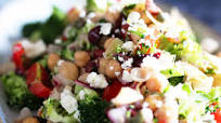 Mediterranean Broccoli, Tomato, and Chickpea Salad Mediterranean Broccoli, Tomato, and Chickpea Salad
