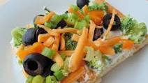 Garden Veggie Pizza Squares Garden Veggie Pizza Squares