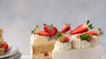 Japanese-Style Strawberry Shortcake Japanese-Style Strawberry Shortcake