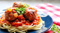 Vegan Spaghetti and (Beyond) Meatballs Vegan Spaghetti and (Beyond) Meatballs
