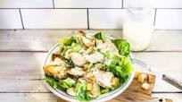 Klassischer Caesar Salad Klassischer Caesar Salad