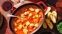 Italian Seafood Stew (Cioppino) Italian Seafood Stew (Cioppino)