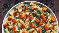 Creamy Ground Turkey Pasta with Butternut Squash and Spinach Creamy Ground Turkey Pasta with Butternut Squash and Spinach