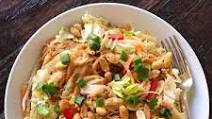 Vegetarian Pad Thai with Peanut Sauce Vegetarian Pad Thai with Peanut Sauce