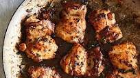 Boneless Chicken Thigh Recipe (Family Favorite) Boneless Chicken Thigh Recipe (Family Favorite)