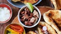 Slow Cooker Chalupas with Pinto Beans by FSM Slow Cooker Chalupas with Pinto Beans by FSM
