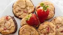 Chocolate Strawberry Cookies Chocolate Strawberry Cookies