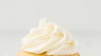 Coconut Buttercream Frosting Coconut Buttercream Frosting