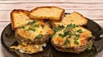 Bacon and Egg Cheesy Portobellos Bacon and Egg Cheesy Portobellos