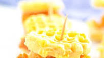 Chicken and Waffle Sliders Chicken and Waffle Sliders