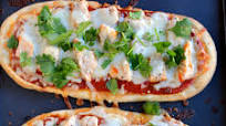 Chicken Tikka Masala Pizza Chicken Tikka Masala Pizza