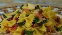 Farfalle with Bacon, Spinach and Tomato Farfalle with Bacon, Spinach and Tomato