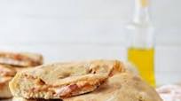 Mattonella palermitana: la ricetta della focaccia dal sapore unico Mattonella palermitana: la ricetta della focaccia dal sapore unico