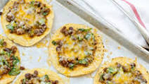 Beef Tostadas with Black Beans and Spinach Beef Tostadas with Black Beans and Spinach