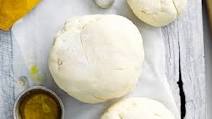 Gluten-free pizza dough Gluten-free pizza dough
