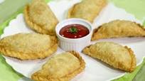Half-moon tikka samosa Recipe | Masala TV Half-moon tikka samosa Recipe | Masala TV