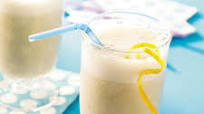 Banana Smoothie Banana Smoothie