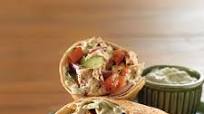 Pitas au poulet avec sauce tzatziki Pitas au poulet avec sauce tzatziki