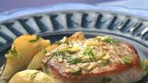 Pork Chops with Pear & Ginger Sauce Pork Chops with Pear & Ginger Sauce