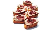 Chef Robert Irvine's Pork Tenderloin Crostini Chef Robert Irvine's Pork Tenderloin Crostini