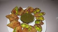 Copycat Cheesecake Factory's Avocado Egg Rolls Copycat Cheesecake Factory's Avocado Egg Rolls