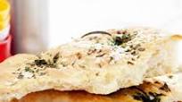 Focaccia med örter Focaccia med örter