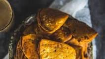 Cheese Garlic Masala Mathri (Fried, Air Fryer, Baked Recipe) Cheese Garlic Masala Mathri (Fried, Air Fryer, Baked Recipe)