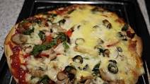 How to Make Vegetarian Pizza Pie How to Make Vegetarian Pizza Pie