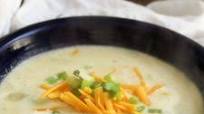 Loaded Baked Potato Soup {vegetarian} Loaded Baked Potato Soup {vegetarian}