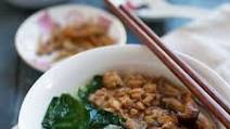 Pan Mee (Hakka Flat Noodle Soup) Pan Mee (Hakka Flat Noodle Soup)