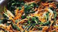 Sweet Potato Noodles with Spinach Sweet Potato Noodles with Spinach
