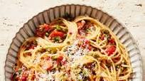Sicilian Spaghetti with Cherry Tomatoes & Pistachios Sicilian Spaghetti with Cherry Tomatoes & Pistachios