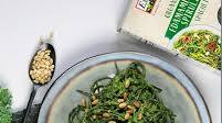 Creamy Avocado Kale with Edamame & Spirulina Spaghetti Creamy Avocado Kale with Edamame & Spirulina Spaghetti
