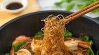 Thai Shrimp and Glass Noodles | Goong Ob Woonsen Recipe Thai Shrimp and Glass Noodles | Goong Ob Woonsen Recipe