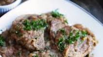 Instant Pot Pork Chops with Onion-Apple Sauce Instant Pot Pork Chops with Onion-Apple Sauce