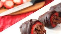 Mexican Chocolate Stuffed Strawberries Mexican Chocolate Stuffed Strawberries
