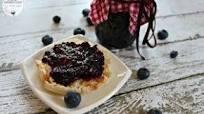 Fresh Organic Blueberry Jam Sweetened with Stevia Fresh Organic Blueberry Jam Sweetened with Stevia