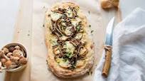 Pinsa Romana {Roman-Style Pizza} Pinsa Romana {Roman-Style Pizza}