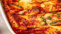 Classic Lasagna with Béchamel Classic Lasagna with Béchamel