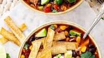 Healthy Chicken Tortilla Soup {Crock pot} Healthy Chicken Tortilla Soup {Crock pot}