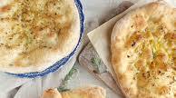 Cacciananze, la focaccia marchigiana Cacciananze, la focaccia marchigiana