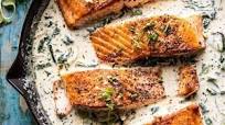Garlic Butter Creamed Spinach Salmon. Garlic Butter Creamed Spinach Salmon.