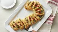 Spinach-Artichoke Crescent Candy Cane Spinach-Artichoke Crescent Candy Cane