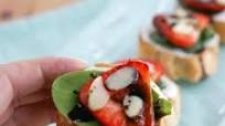 Strawberry Spinach Bruschetta Strawberry Spinach Bruschetta