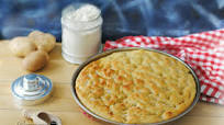 focaccia con le patate - fugassa co-e patatte focaccia con le patate - fugassa co-e patatte