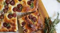 {Schiacciata All’Uva} Tuscan Grape Focaccia Recipe {Schiacciata All’Uva} Tuscan Grape Focaccia Recipe