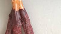 Chocolate Covered Pretzel Rods (Lightsabers) Chocolate Covered Pretzel Rods (Lightsabers)