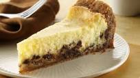 Gluten-Free Chocolate Chip Cookie Cheesecake Gluten-Free Chocolate Chip Cookie Cheesecake